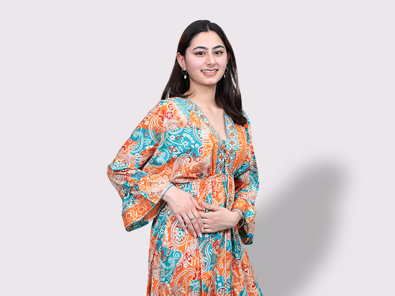 Long Dress Full Sleeve Thread Neck